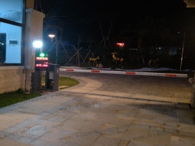 廣東省惠州市霞涌海濱之城海灣別墅車牌識別