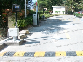 廣東省深圳風雅臺停車場藍牙