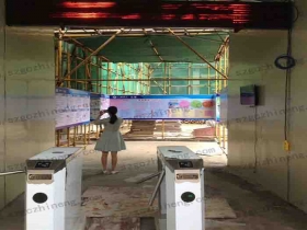 廣西建工集團(tuán)某工地三輥閘聯(lián)動工地實名系統(tǒng)現(xiàn)場案例